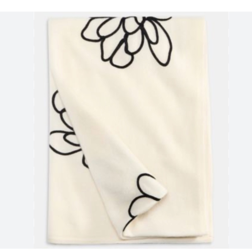 NWT! Charter Club Women's 100% Cashmere Embroidered Floral Oversized Scarf/Wrap - Picture 2 of 5